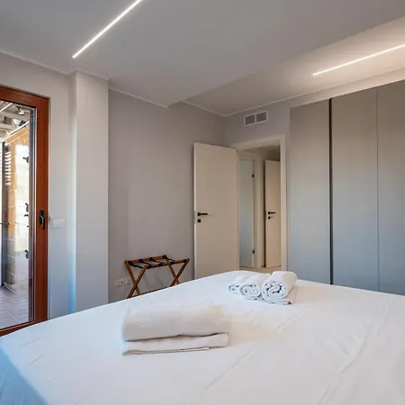 Da Lucia - Moderno Trilocale Vicino Al Centro E * Capo dʼOrlando